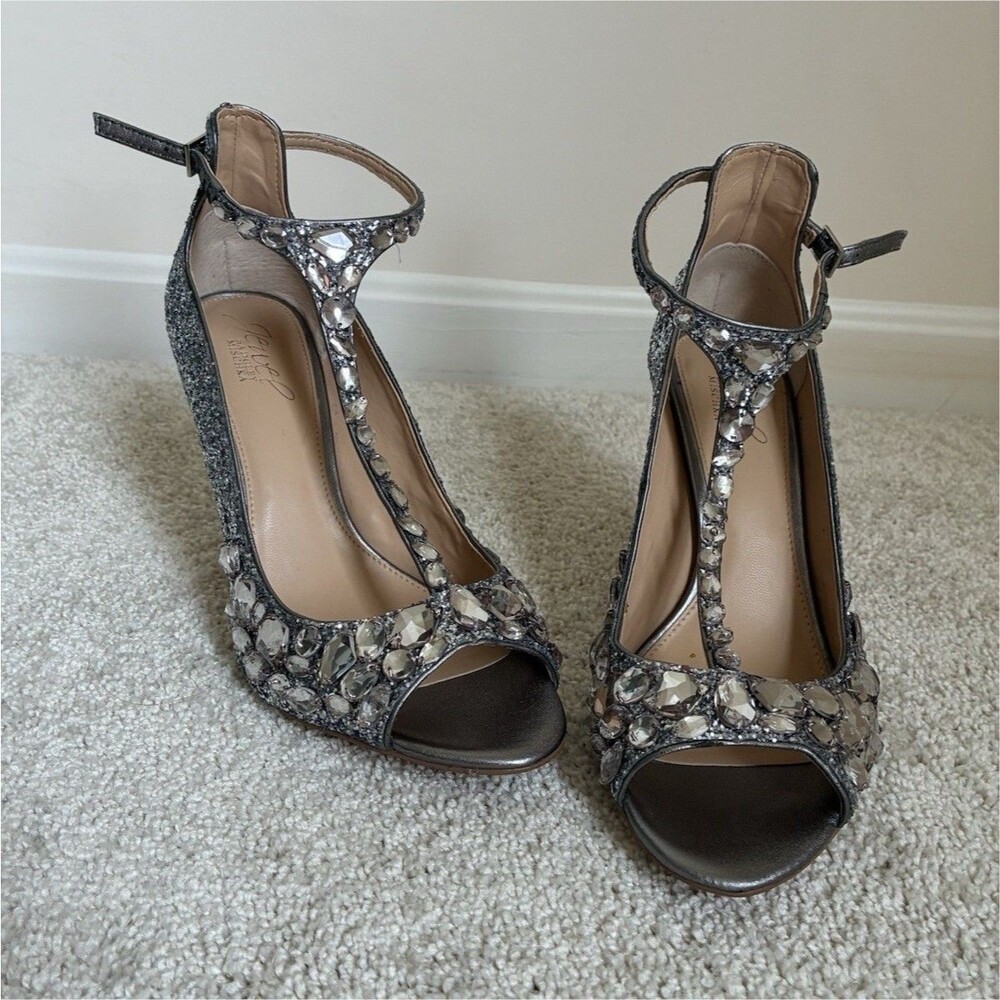 Jewel Badgley Mischka Silver Glitter Wedding Rhinestone Strappy Open Toe Heels 8